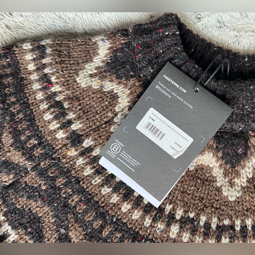 Finisterre Porth Fair Isle Yoke Jumper in Burnt Umber/Caramel - Picture 7 of 16